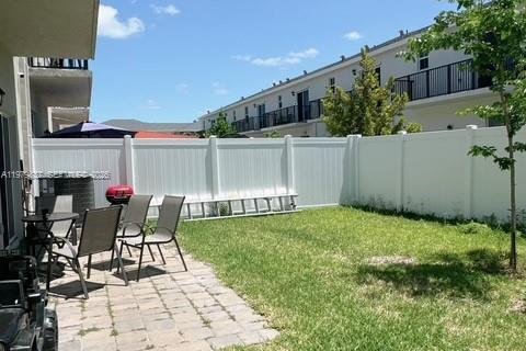 Touwnhouse à louer à Homestead, Floride: 4 chambres, 163.23 m2 № 2046180 - photo 21