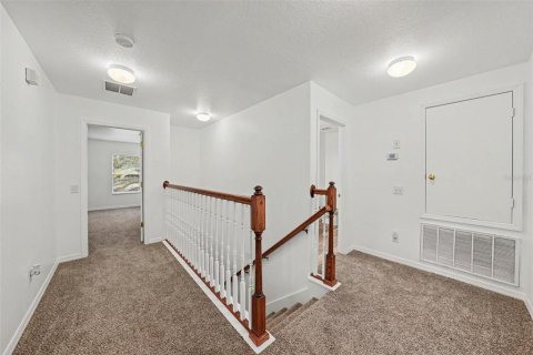 Casa en venta en Wesley Chapel, Florida, 4 dormitorios, 205.13 m2 № 2205660 - foto 13