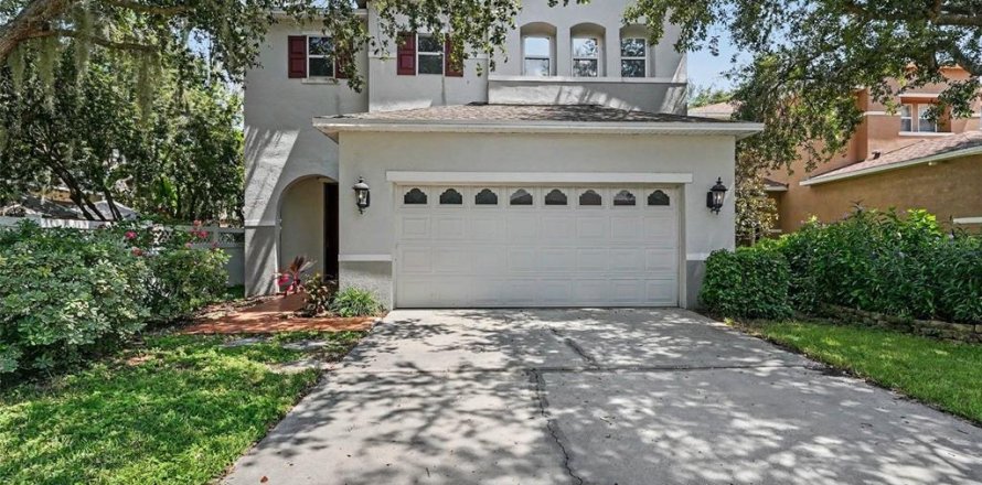 Casa en Wesley Chapel, Florida 4 dormitorios, 205.13 m2 № 2205660