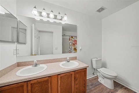 Casa en venta en Wesley Chapel, Florida, 4 dormitorios, 205.13 m2 № 2205660 - foto 28