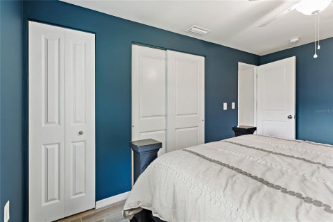 House in Sarasota, Florida 3 bedrooms, 141.58 sq.m. № 426613 - photo 26
