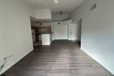 Condo in Miramar, Florida, 2 bedrooms № 2154915 - photo 5