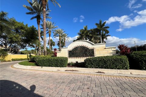 Condo in Miramar, Florida, 2 bedrooms № 2154915 - photo 24