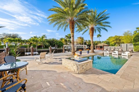 House in Fort Lauderdale, Florida 4 bedrooms, 218.97 sq.m. № 2082711 - photo 17