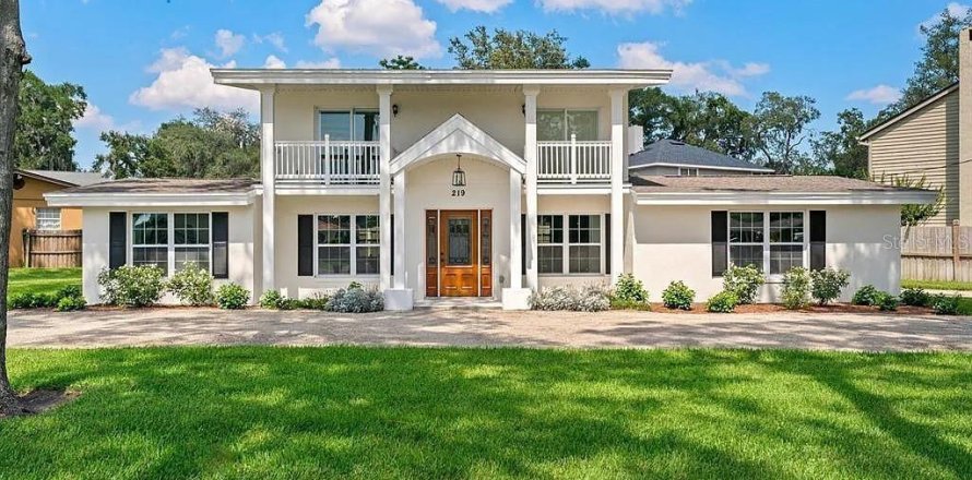 House in Longwood, Florida 4 bedrooms, 214.23 sq.m. № 1733227