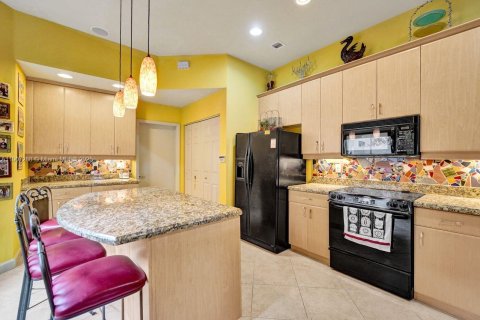 Townhouse in Hollywood, Florida 3 bedrooms, 197.51 sq.m. № 2013132 - photo 16