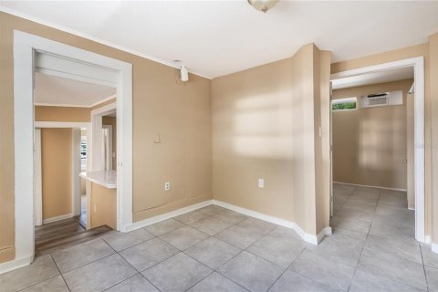 Appartement à louer à Tampa, Floride: 2 chambres, 69.68 m2 № 2104773 - photo 17