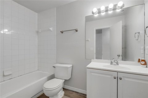 Casa en venta en Orlando, Florida, 3 dormitorios, 134.99 m2 № 2396874 - foto 25