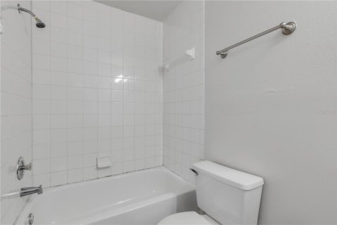 Casa en venta en Orlando, Florida, 3 dormitorios, 134.99 m2 № 2396874 - foto 26