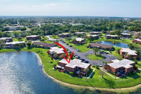 Adosado en venta en Davie, Florida, 3 dormitorios, 153.66 m2 № 1728856 - foto 4