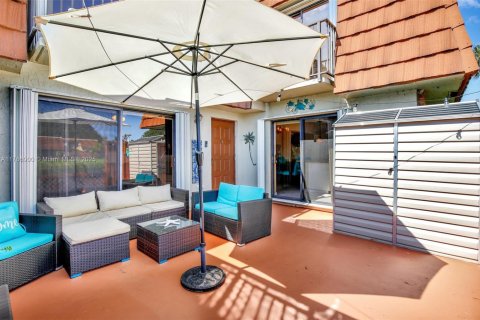 Adosado en venta en Davie, Florida, 3 dormitorios, 153.66 m2 № 1728856 - foto 14