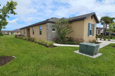 Casa en alquiler en St. Lucie, Florida, 4 dormitorios, 164.16 m2 № 2249745 - foto 3