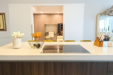 Купить кондоминиум в Майами, Флорида 1 комната, 201.13м2, № 2034810 - фото 13