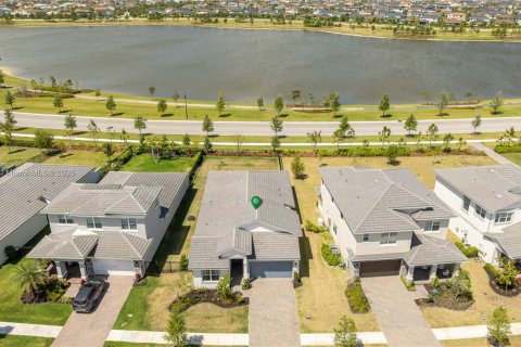 House in Loxahatchee Groves, Florida 4 bedrooms, 210.14 sq.m. № 1704799 - photo 9