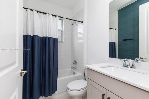 House in Loxahatchee Groves, Florida 4 bedrooms, 210.14 sq.m. № 1704799 - photo 16