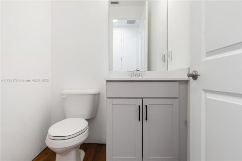 House in Loxahatchee Groves, Florida 4 bedrooms, 210.14 sq.m. № 1704799 - photo 17