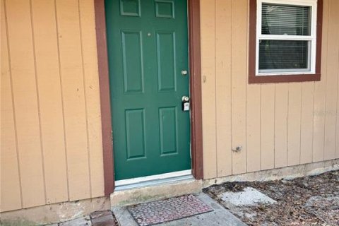 Condo à Gainesville, Floride, 2 chambres  № 2283978