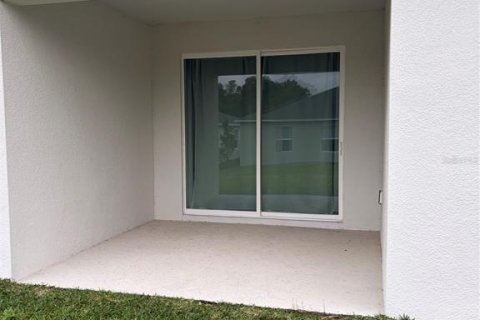 Villa ou maison à louer à Davenport, Floride: 4 chambres, 167.22 m2 № 2095569 - photo 4