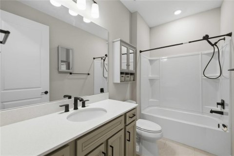 House in Ocala, Florida 2 bedrooms, 153.85 sq.m. № 2115861 - photo 25