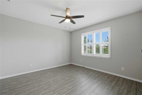 House in Ocala, Florida 2 bedrooms, 153.85 sq.m. № 2115861 - photo 18