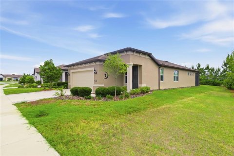House in Ocala, Florida 2 bedrooms, 153.85 sq.m. № 2115861 - photo 2