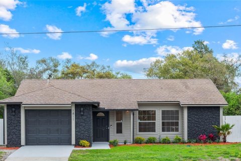 Casa en venta en Deltona, Florida, 3 dormitorios, 105.72 m2 № 1719885 - foto 1
