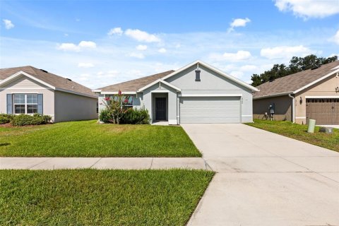 Villa ou maison à vendre à Ocala, Floride: 3 chambres, 155.15 m2 № 2324901 - photo 2