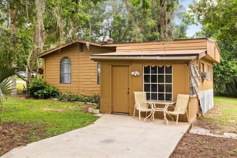 House in Montverde, Florida 1 bedroom, 59.46 sq.m. № 1833373 - photo 1