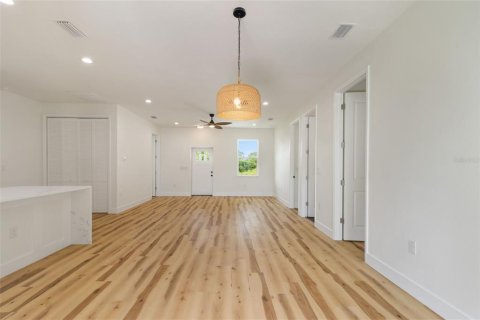 Villa ou maison à vendre à North Port, Floride: 3 chambres, 146.14 m2 № 2222913 - photo 14
