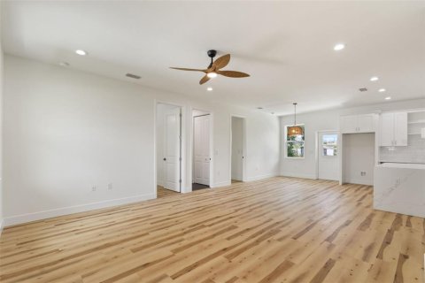 Villa ou maison à vendre à North Port, Floride: 3 chambres, 146.14 m2 № 2222913 - photo 12