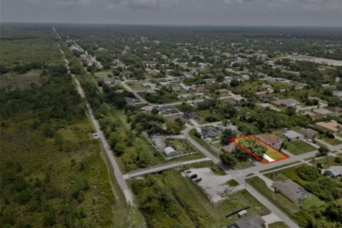 Villa ou maison à vendre à North Port, Floride: 3 chambres, 146.14 m2 № 2222913 - photo 5