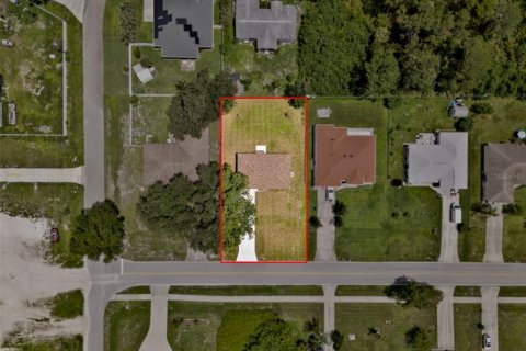 Villa ou maison à vendre à North Port, Floride: 3 chambres, 146.14 m2 № 2222913 - photo 3