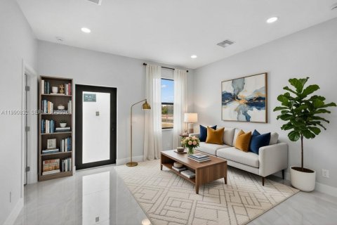 Купить виллу или дом в Лихай-Эйкерс, Флорида 3 спальни, 106.28м2, № 2057988 - фото 6