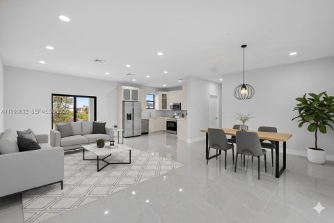 Купить виллу или дом в Лихай-Эйкерс, Флорида 3 спальни, 106.28м2, № 2057988 - фото 8