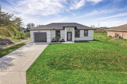 Дом в Лихай-Эйкерс, Флорида 3 спальни, 106.28м2 № 2057988