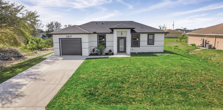 Дом в Лихай-Эйкерс, Флорида 3 спальни, 106.28м2 № 2057988