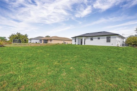 Купить виллу или дом в Лихай-Эйкерс, Флорида 3 спальни, 106.28м2, № 2057988 - фото 25