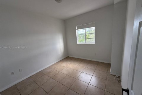 Снять в аренду кондоминиум в Майами, Флорида 2 спальни, 90.12м2, № 1945125 - фото 13