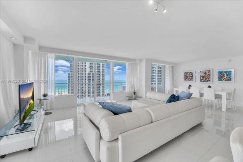 Copropriété à vendre à Miami Beach, Floride: 2 chambres, 144.83 m2 № 2046021 - photo 6