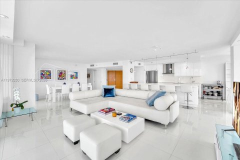 Copropriété à vendre à Miami Beach, Floride: 2 chambres, 144.83 m2 № 2046021 - photo 8