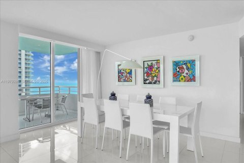 Copropriété à vendre à Miami Beach, Floride: 2 chambres, 144.83 m2 № 2046021 - photo 24