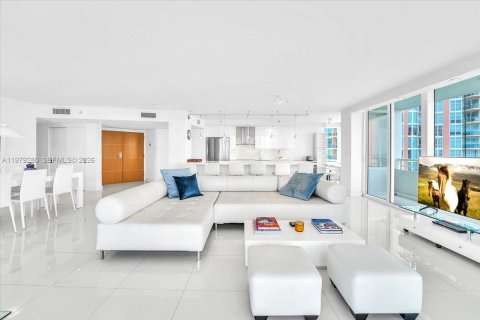 Copropriété à vendre à Miami Beach, Floride: 2 chambres, 144.83 m2 № 2046021 - photo 9