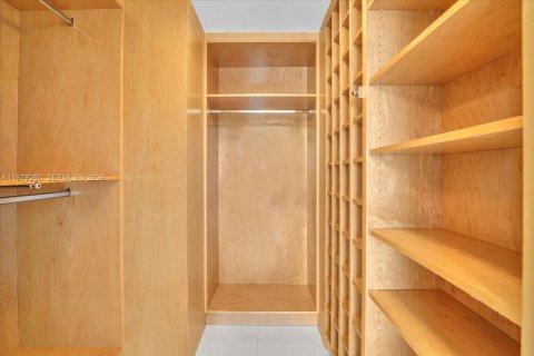 Copropriété à vendre à Miami Beach, Floride: 2 chambres, 144.83 m2 № 2046021 - photo 30