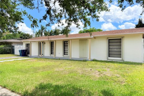 Casa en venta en Palmetto Bay, Florida, 3 dormitorios, 150.5 m2 № 2087084 - foto 29