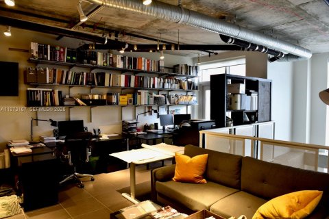 Condo in Miami, Florida  № 2049560 - photo 7