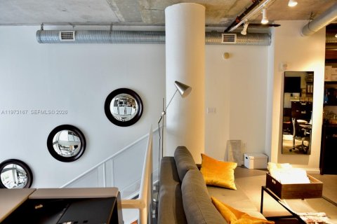 Condo in Miami, Florida  № 2049560 - photo 29