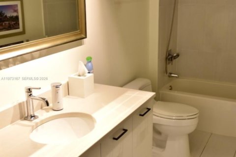 Condo in Miami, Florida  № 2049560 - photo 21