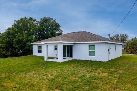 Villa ou maison à vendre à North Port, Floride: 3 chambres, 139.73 m2 № 2217120 - photo 4