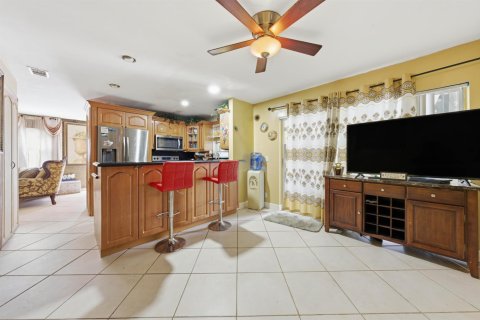 Casa en venta en Margate, Florida, 4 dormitorios, 136.01 m2 № 2085155 - foto 24