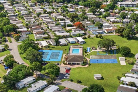 Casa en venta en Margate, Florida, 4 dormitorios, 136.01 m2 № 2085155 - foto 16